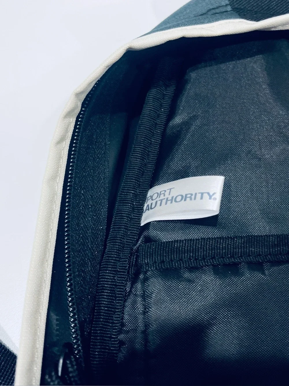 NEW! Safari Backpack W/tons of storage NWOT